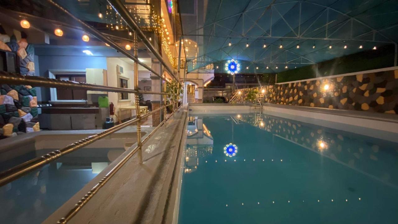 Villa Paguio Hot Spring Resort Calamba  Exterior photo