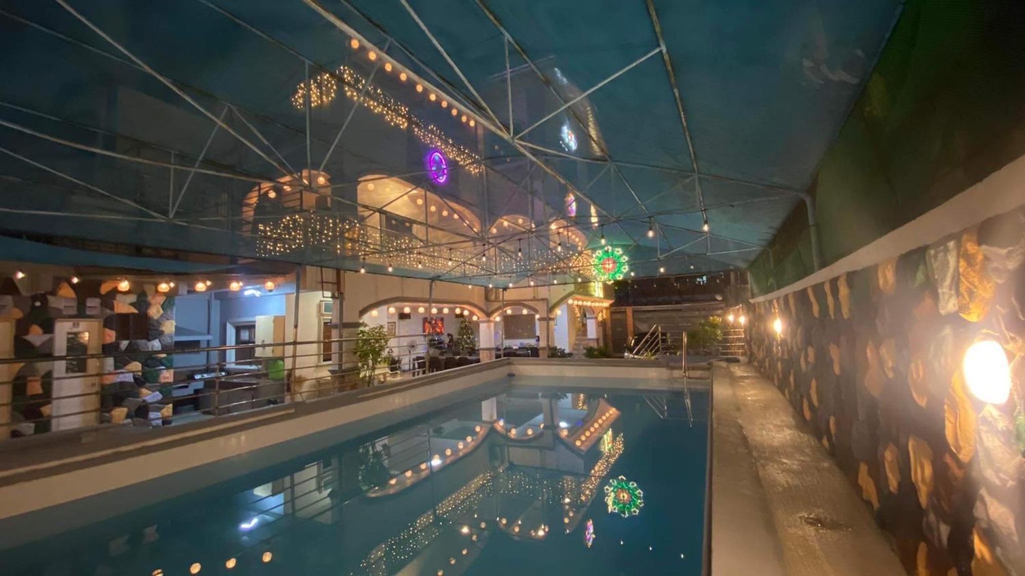 Villa Paguio Hot Spring Resort Calamba  Exterior photo